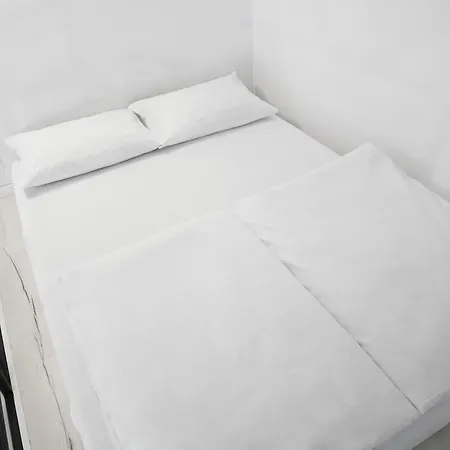 Central Studio Apartment * Cluj-Napoca