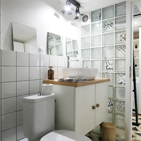 Central Studio Apartment Apartment